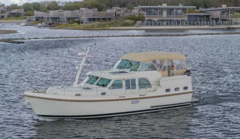 pre owned Linssen Grand Sturdy 40.0 AC ref 3484