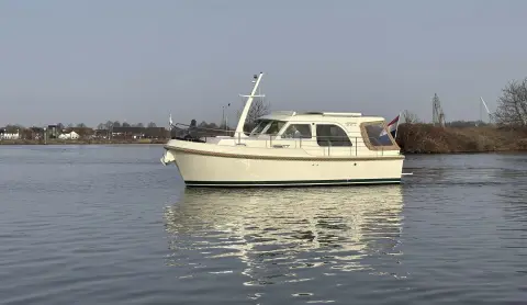 pre owned Linssen Grand Sturdy 25.9 SCF